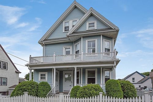 2-204 Franklin St, Melrose, MA, 02176-1823 | Card Image