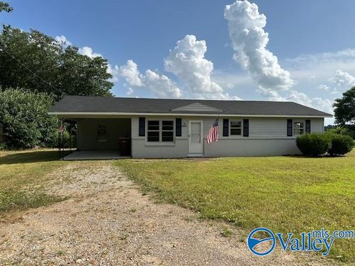 19664 Huntsville Brownsferry Rd, Tanner, AL, 35671-3834 | Card Image