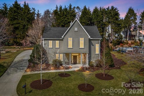 405 Mistletoe Trl, Hendersonville, NC, 28791-2167 | Card Image