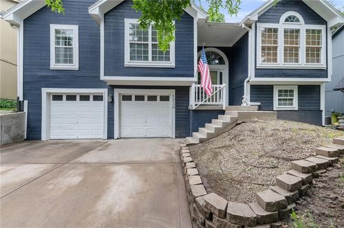 5016 Chouteau St, Shawnee, KS, 66226-2343 | Card Image