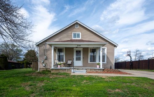 684 Bielby Rd, Lawrenceburg, IN, 47025-1066 | Card Image