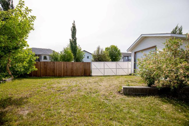 32 Fern Glade Crescent, House detached with 3 bedrooms, 2 bathrooms and 3 parking in Sylvan Lake AB | Image 32