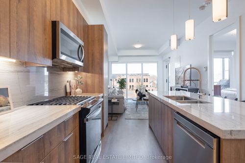 405-495 Logan Ave, Toronto, ON, M4K0A5 | Card Image