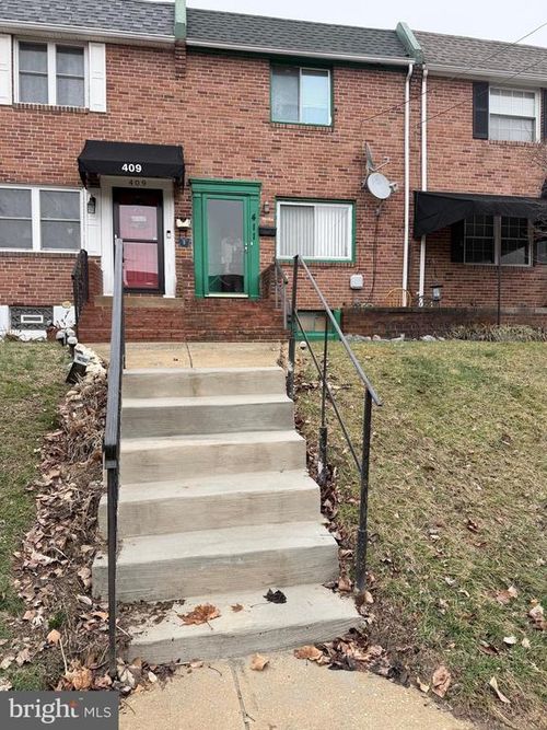 411 E 35th St, WILMINGTON, DE, 19802-2815 | Card Image