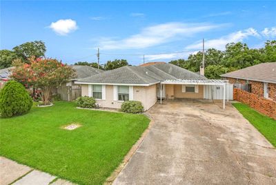 8817 Livingston Avenue, House other with 4 bedrooms, 2 bathrooms and null parking in Chalmette LA | Image 3