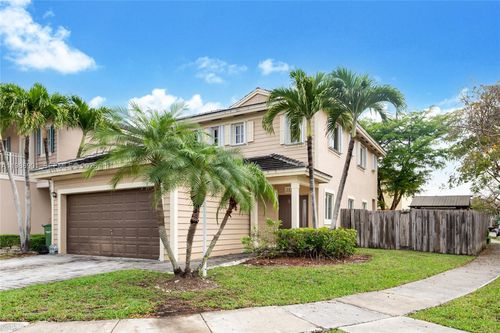 347 Ne 34th Ter, Homestead, FL, 33033-7141 | Card Image