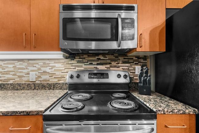 UNIT-1608 - 5300 Peachtree Rd, Condo with 2 bedrooms, 2 bathrooms and 2 parking in Chamblee GA | Image 10