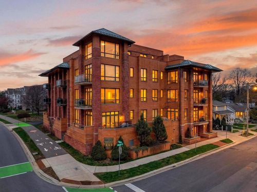 302-3502 Dennett Drive, Madison, WI, 53714 | Card Image