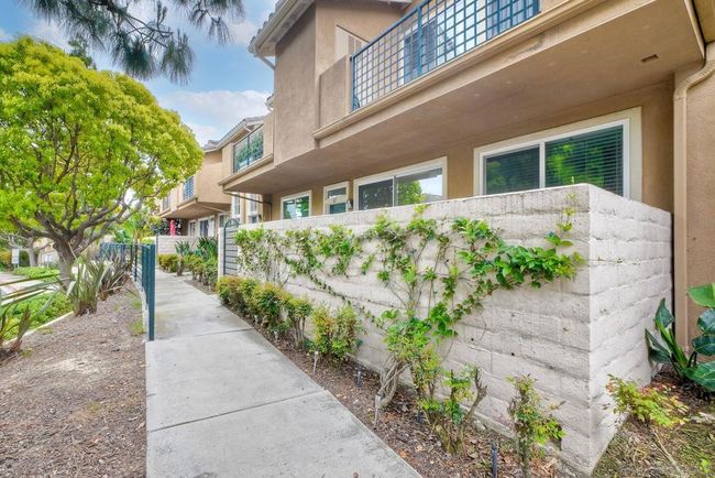 UNIT-63 - 12810 Via Nieve, Condo with 2 bedrooms, 2 bathrooms and 2 parking in San Diego CA | Image 4