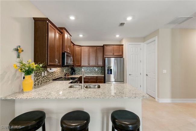 1208 Enbrook Loop, House attached with 2 bedrooms, 2 bathrooms and null parking in NAPLES FL | Image 7
