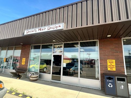 {{alt}} | Card Image