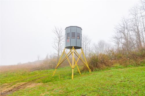 152 County Road 3, Rayland, OH, 43943-6865 | Card Image