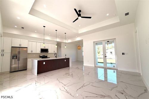 6150 Hellman Ave, FORT MYERS, FL, 33905-7720 | Card Image