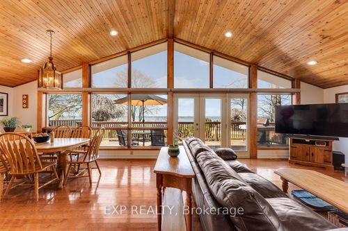 229 Lake Dr N, Keswick, ON, L4P3C8 | Card Image