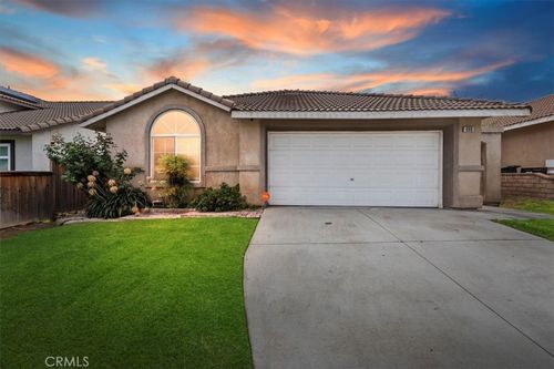 660 Avenida Capistrano, Colton, CA, 92324-1366 | Card Image