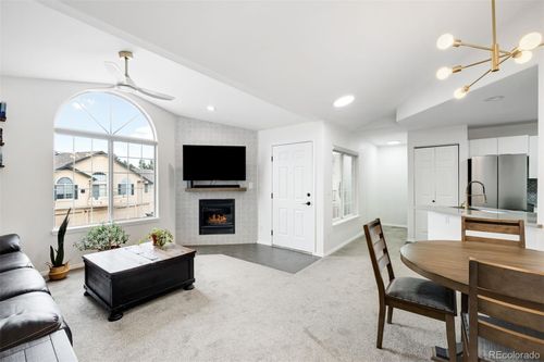 unit-1624-8747 E Dry Creek Rd, Englewood, CO, 80112-2790 | Card Image