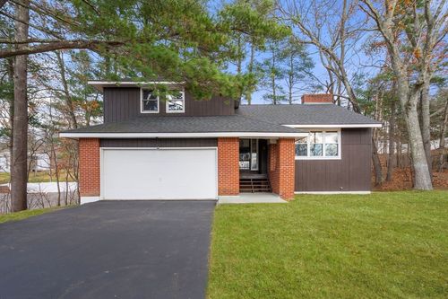 9 Scenic Ave, Webster, MA, 01570-3427 | Card Image