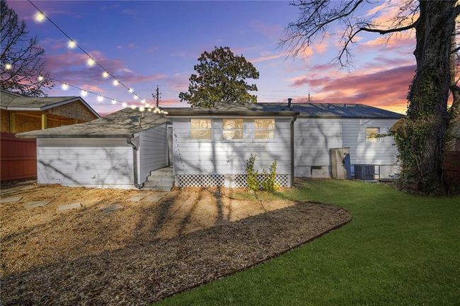 1092 Donnelly Ave Sw, House other with 3 bedrooms, 3 bathrooms and null parking in Atlanta GA | Image 33