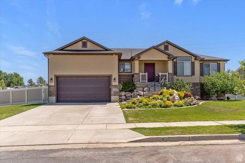 5464 S 3200 W, Roy, UT, 84067-8725 | Card Image