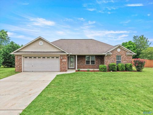 3635 Elkwood Section Rd, Toney, AL, 35773-9351 | Card Image