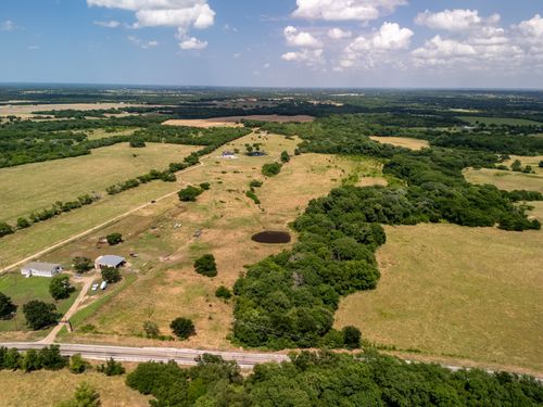 TBD 28 Acres Fm 1752, Savoy, TX, 75479 | Card Image