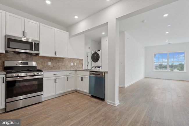 16223 River View Dr, Condo with 2 bedrooms, 2 bathrooms and null parking in BRISTOL PA | Image 27