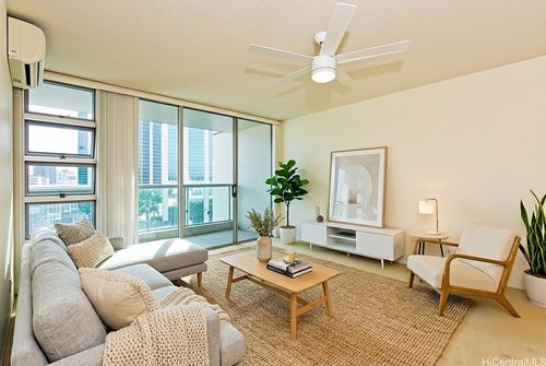 apt-809-1133 Waimanu St, Honolulu, HI, 96814-4252 | Card Image