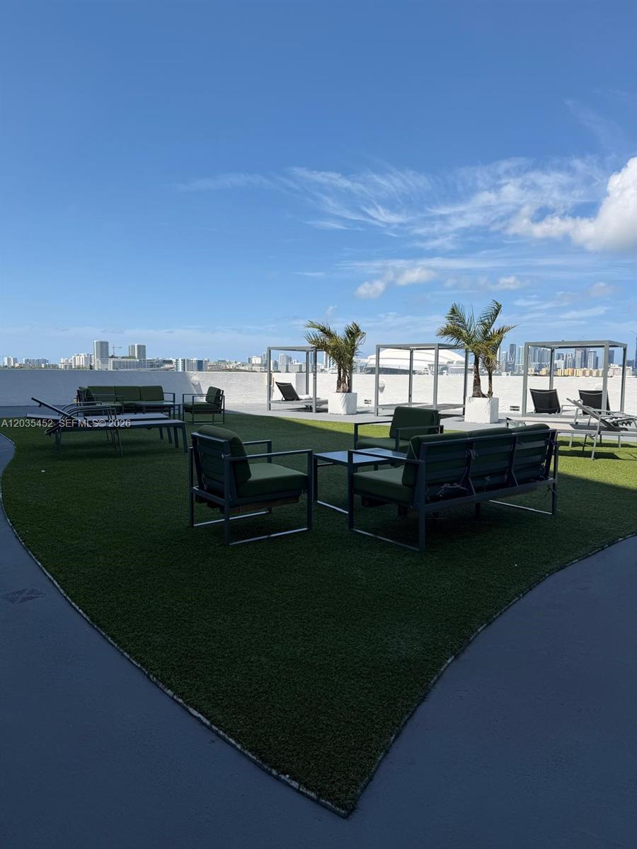 Residential Lease in Miami 4