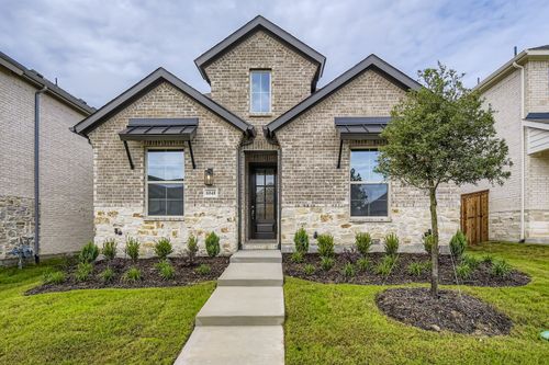 6040 Silverstein St, Fort Worth, TX, 76126-4653 | Card Image