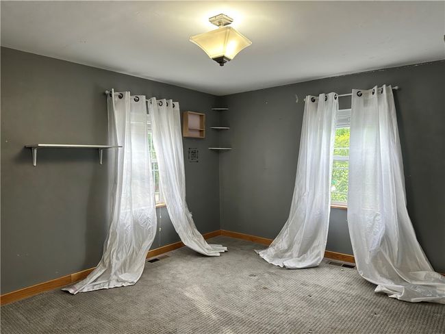 19 Hickory St, House other with 3 bedrooms, 3 bathrooms and null parking in Silver Creek NY | Image 23
