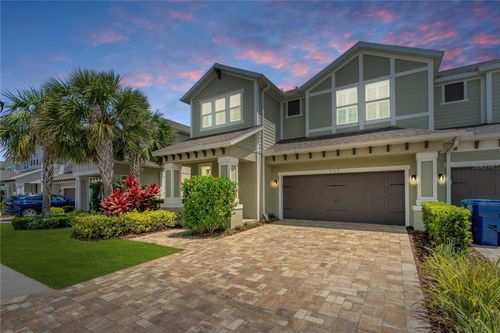 597 Ozona Village Dr, PALM HARBOR, FL, 34683-5323 | Card Image