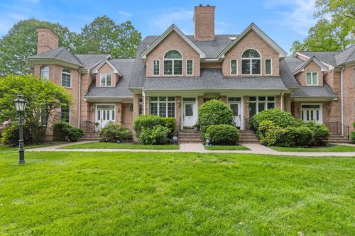 apt-6-104 Ritch Ave W, Greenwich, CT, 06830-6954 | Card Image