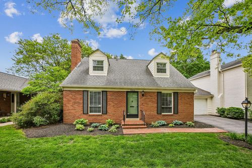 4400 Airendel Ct, Upper Arlington, OH, 43220-4060 | Card Image