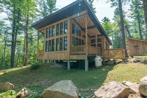 1812 Norway Lake Lane, North Frontenac, ON, K0H1K0 | Card Image