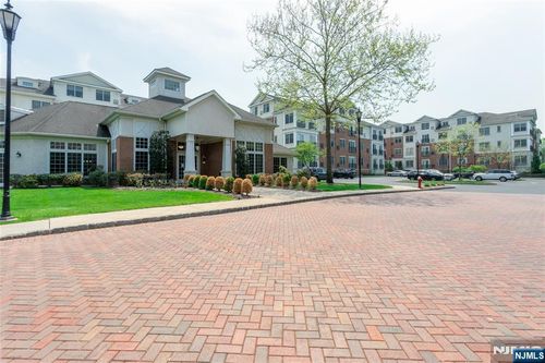 4102 Piermont Rd, Tenafly, NJ, 07670 | Card Image
