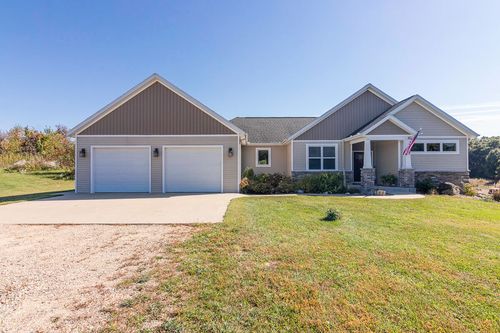 24487 60th Ave, Mattawan, MI, 49071-9525 | Card Image