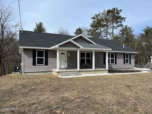 152 Ingersoll Rd, Saratoga Springs, NY, 12866-5318 | Card Image