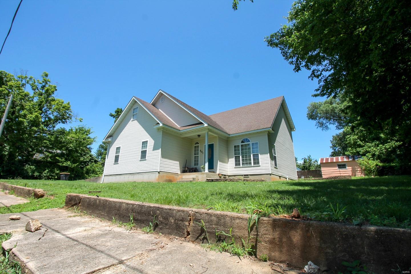 Plum St, Doniphan, MO 63935