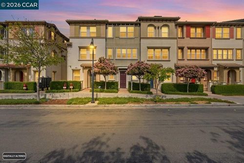 252 Sullivan Way, Hayward, CA, 94541-4384 | Card Image