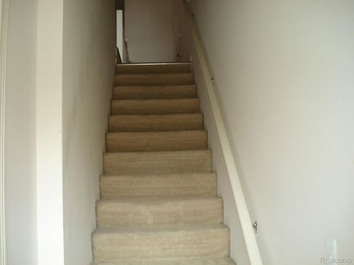 5151 Parsley Dr, Shelby Twp, MI, 48316-5728 | Card Image