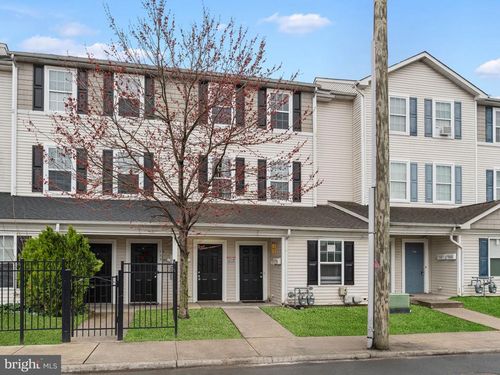 125 New Rose St, Trenton, NJ, 08618-3807 | Card Image