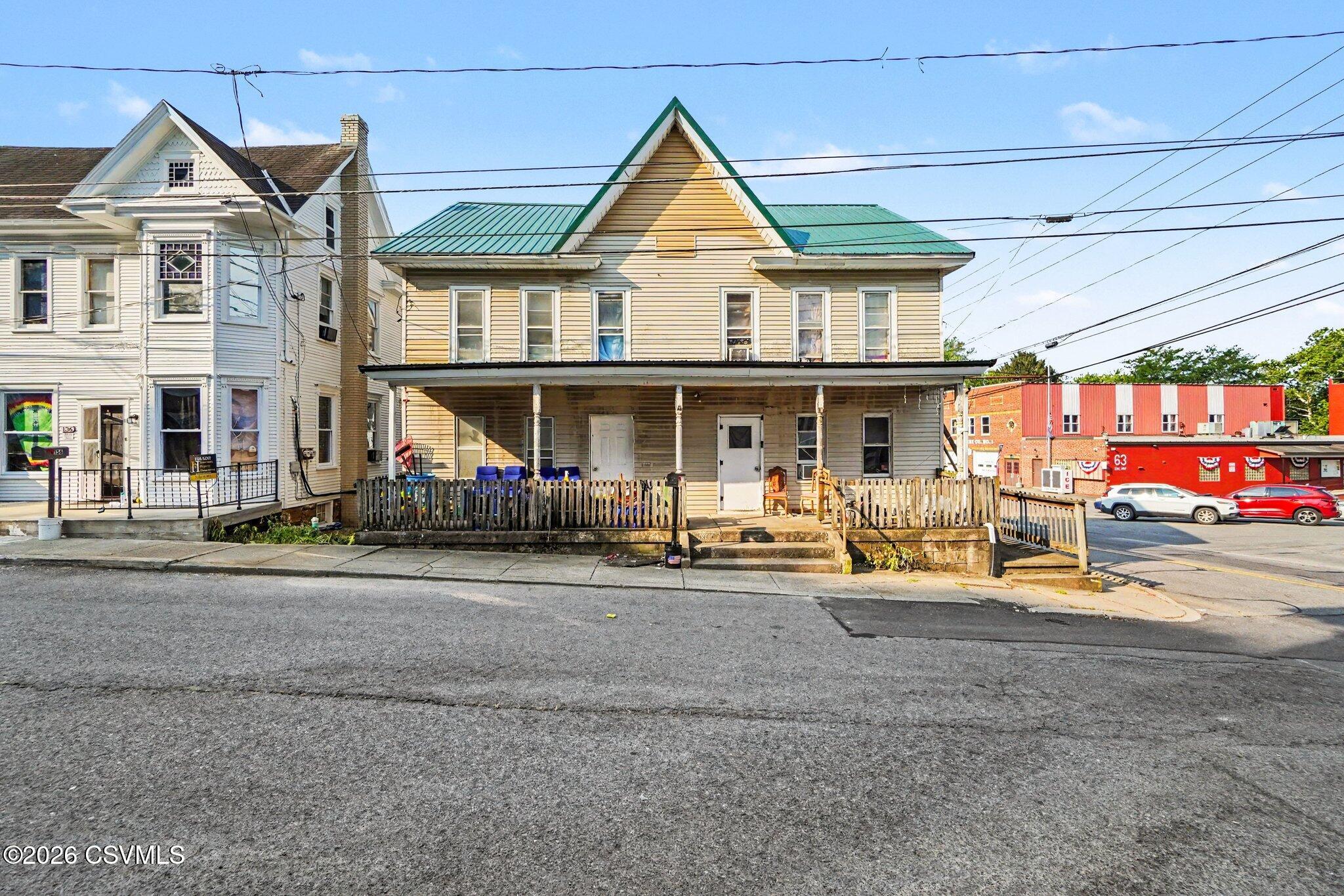 132 Pottsville St, Herndon, PA 17830