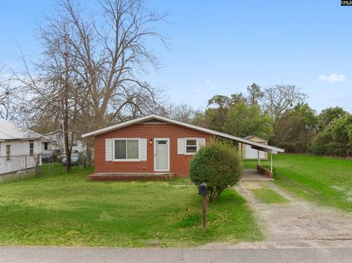 106 Buyck St, St. Matthews, SC, 29135-1113 | Card Image