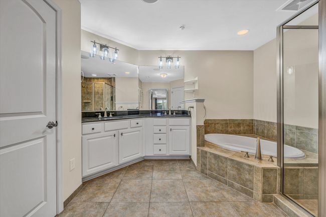 100 Bridgewater Pointe Place #401 (19) | Image 19