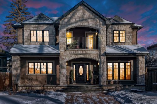 1840 Westmount Blvd Nw, Calgary, AB, T2N3G8 | Card Image