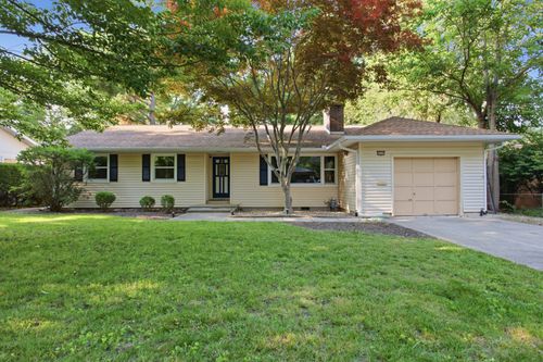 2008 Burlison Dr, Urbana, IL, 61801-5805 | Card Image