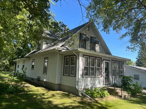 422 Dupont Ave Nw, Renville, MN, 56284-3369 | Card Image