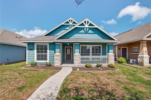 7235 Nuss Dr, Corpus Christi, TX, 78414-4403 | Card Image