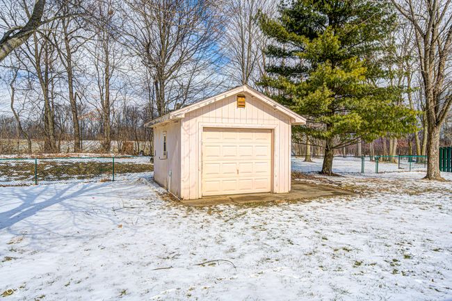 1586 Woodside Dr, House other with 4 bedrooms, 3 bathrooms and null parking in Danville IN | Image 31