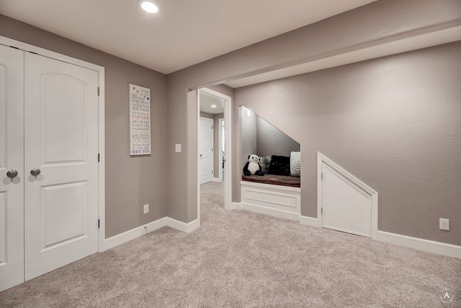 Reading Nook in playroom | Image 39